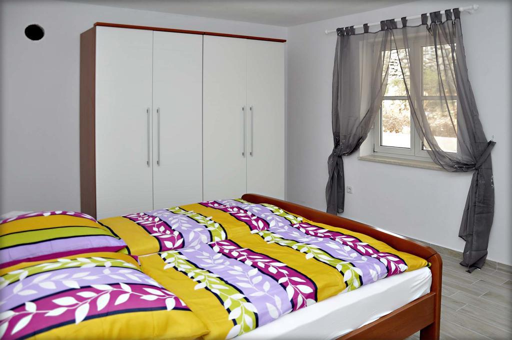 Apartments Magdalena Račišće Екстериор снимка